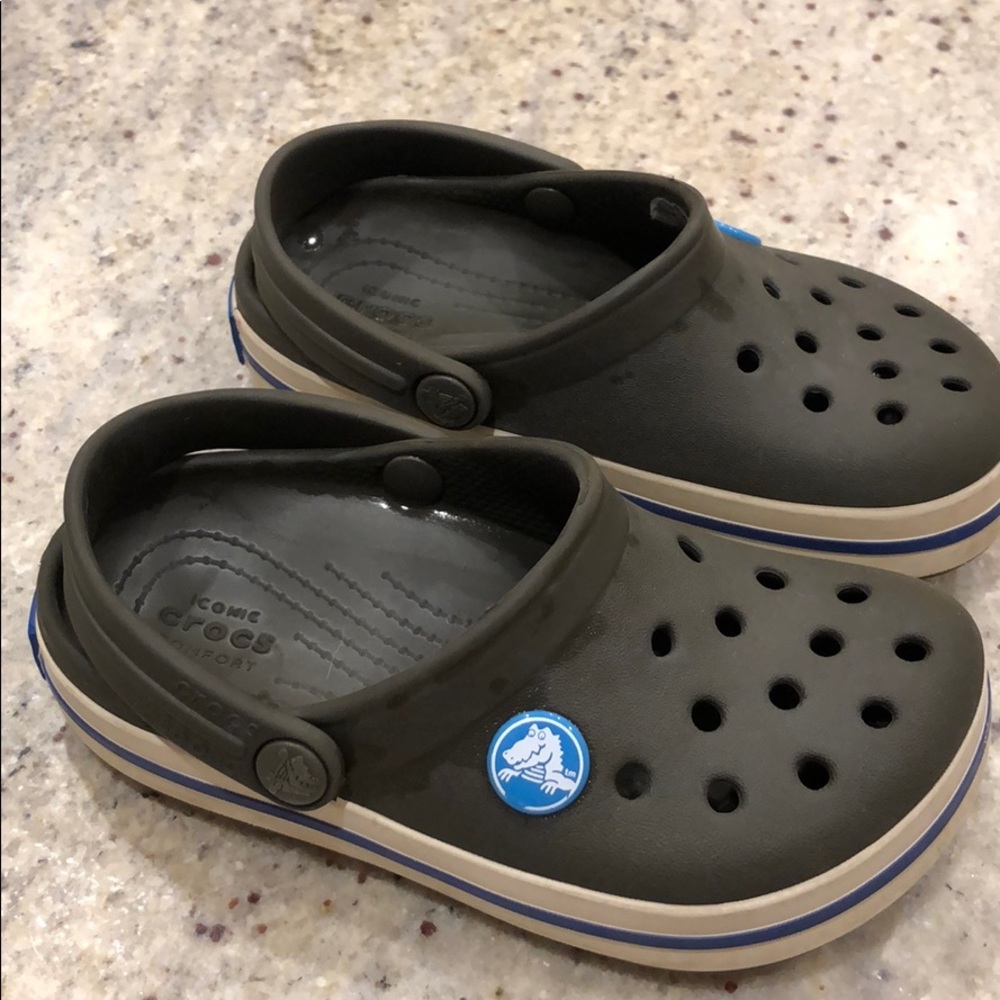Crocs size 8 toddler